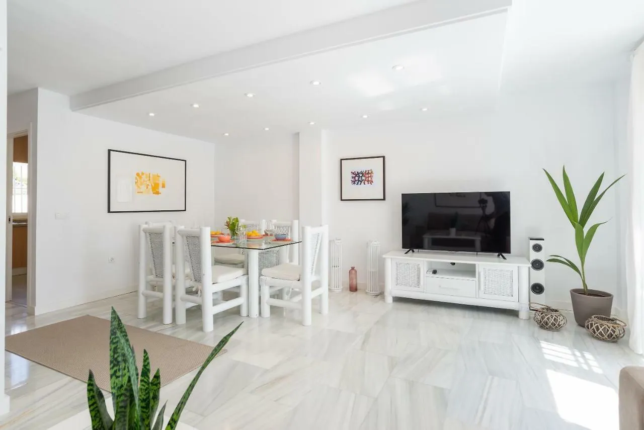 Villa Benalmadena: Adosado Con Piscina Y Jardin Ferienhaus