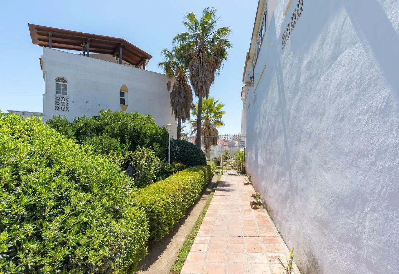 Villa Benalmadena: Adosado Con Piscina Y Jardin 0*,  Spanien